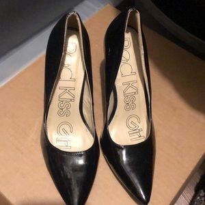 New in box black heels with chunky heel size 9